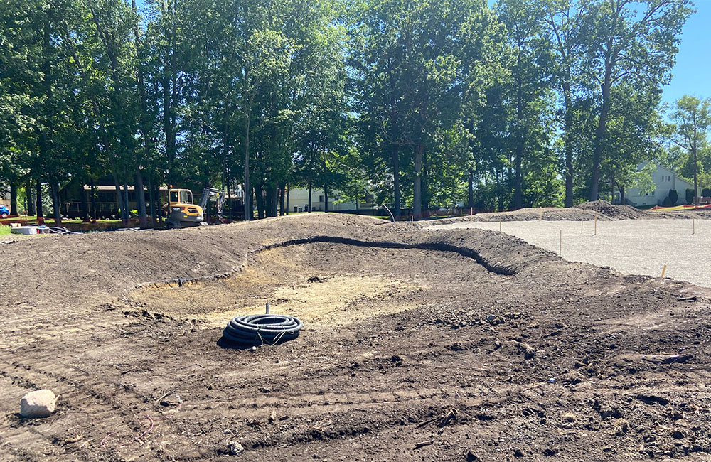 SCC Hole 14 Final Bunker Shaping